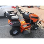 Kép 4/36 - Husqvarna TS343 oldalkidobós fűnyíró traktor