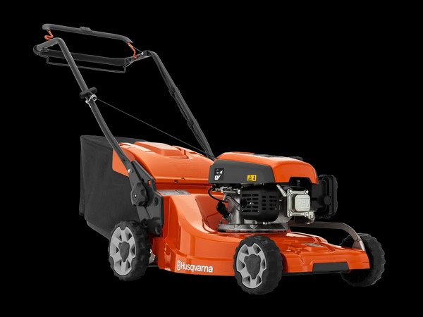 Husqvarna LC 247S önjáró fűnyíró Husqvarna LC 247S önjáró fűnyíró